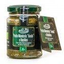 Pesto di mandorle di Avola e basilico